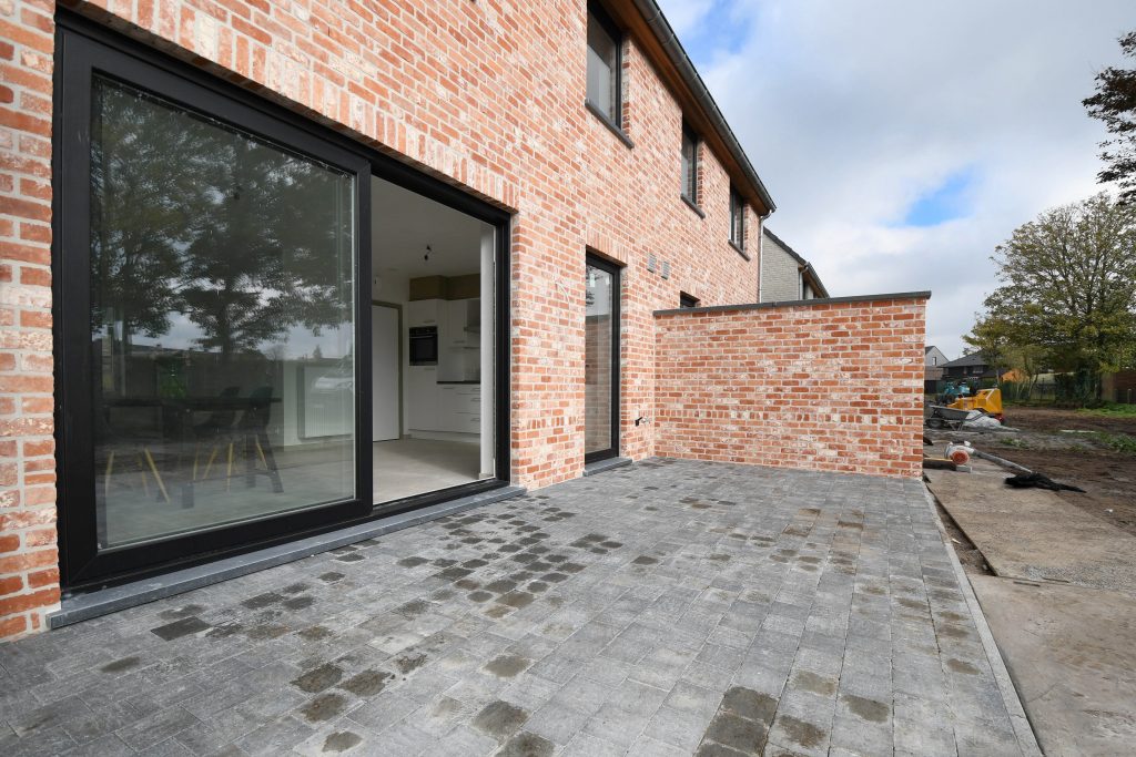 Oprit & terras — Eeklo
